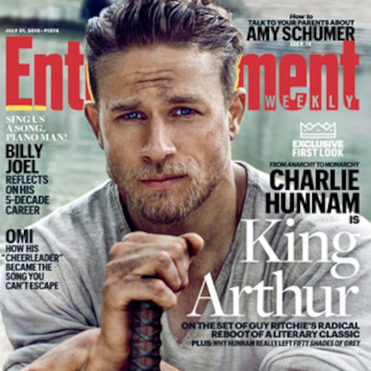 Charlie Hunnam Is A Sexy And Rugged King Arthur See The Photo E